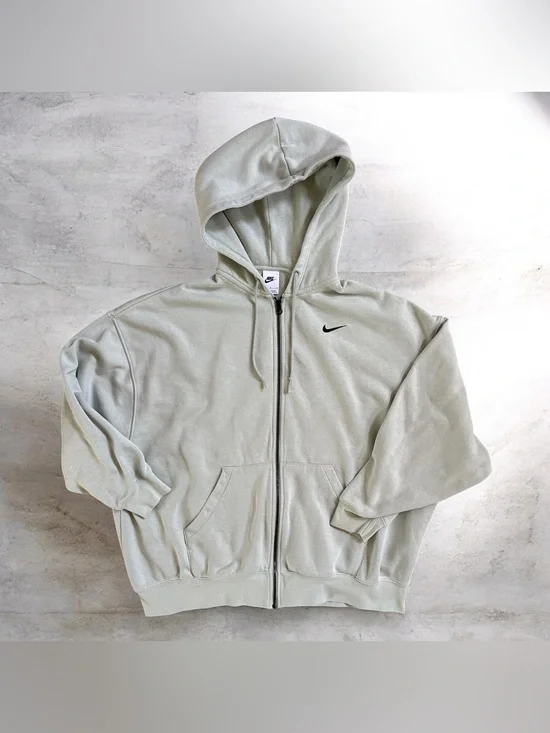 💚 Nike Sportswear Oversized Full-Zip Hoodie 💚 Women’s Medium ✨