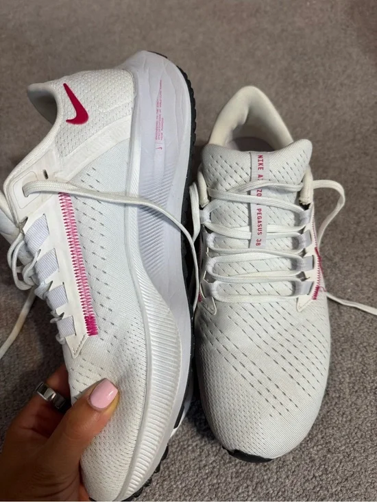 Nike Women's White Running Shoes with Pink Accents