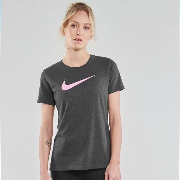 Nike Women Dry Logo Training T-Shirt athletic sport shirt, top
