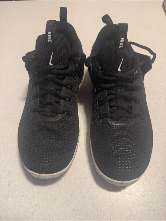 Nike Black and White Mesh Running Shoes