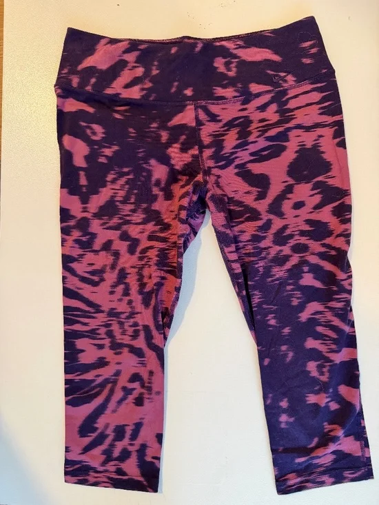Nike Women’s Capri Leggings