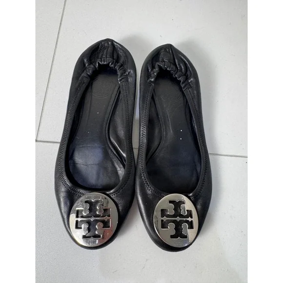 Tory Burch Minnie Travel Ballet‎ Flats Women Size 8 Black Leather Silver Logo