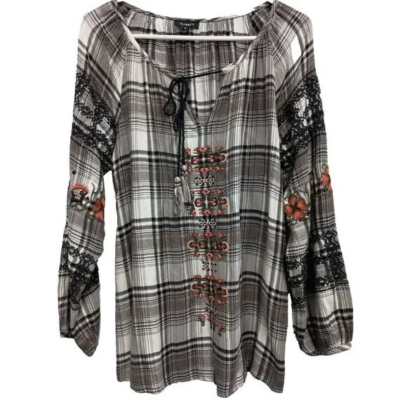 Vintage Emroidered Plaid Peasant Top - Black & White with Orange Accents