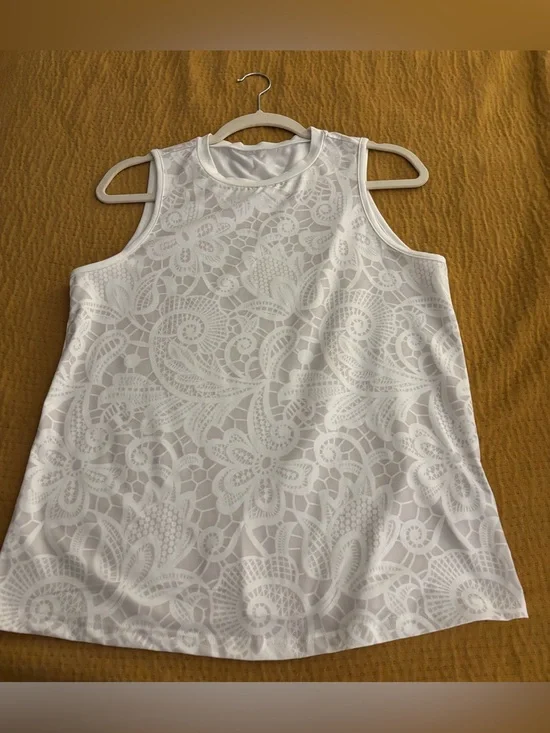 SHEIN White Lace Overlay Patterned Tank Top