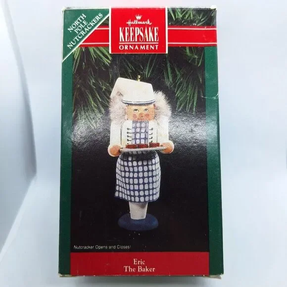 Vintage Hallmark Ornament  1992 North Pole Nutcracker ERIC‎ THE BAKER