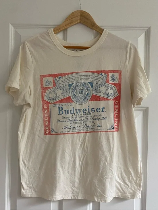 Budweiser Cream Tee with Red and Blue Label Graphic, Sz L