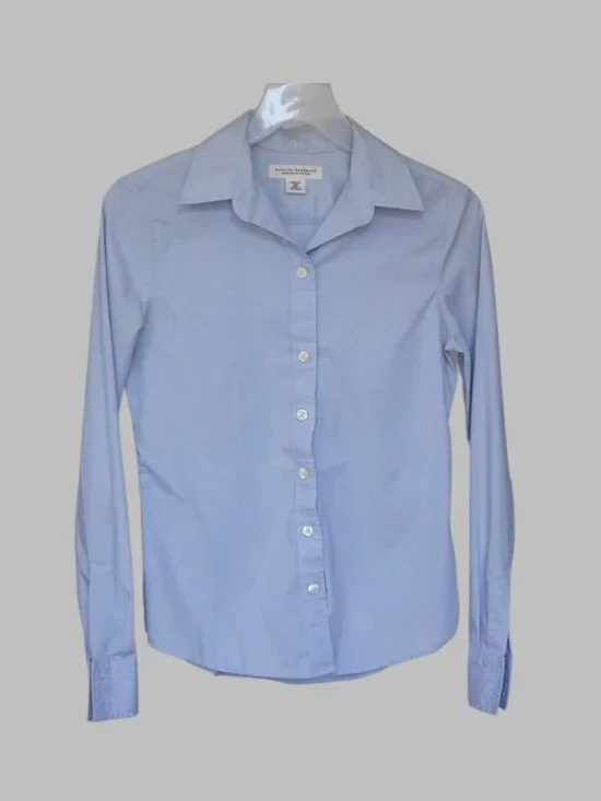 Banana Republic Women's Petite 0P Light Blue Button Up Non-Iron Fitted Shirt