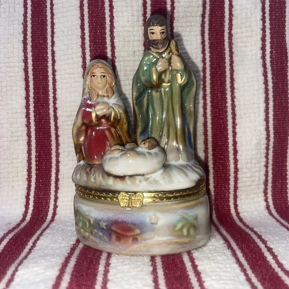 Christmas Nativity Scene Virgin Mary Joseph Baby Jesus Hinged Trinket Box‎