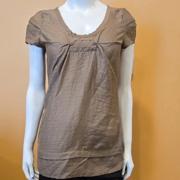Brown Ruched Cap Sleeve Blouse