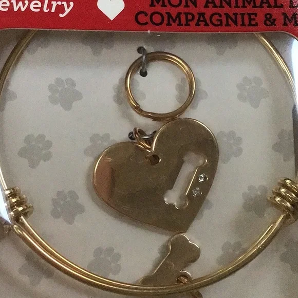 Pet & Me‎ Set Gold Tone Dog Bone Crystal Charm Collar & Bracelet NWT