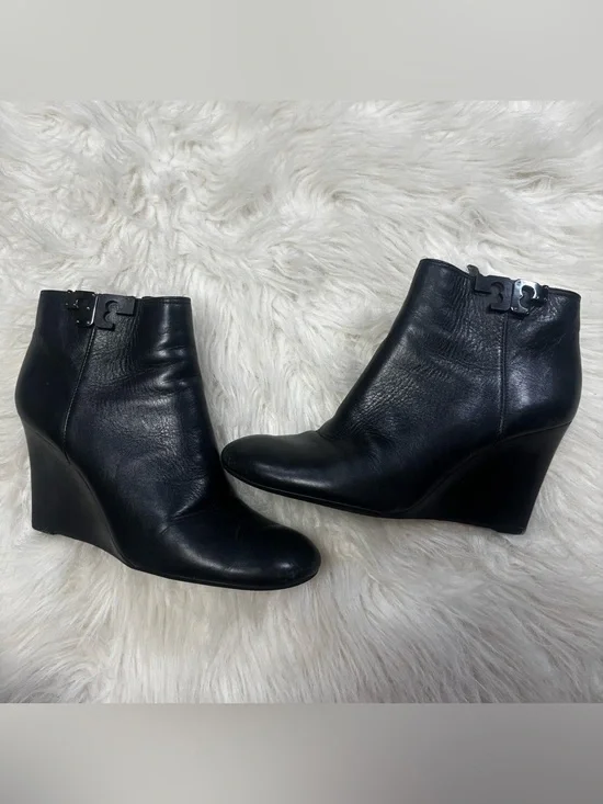 Tory Burch Lowell Black Leather Wedge Bootie size Women’s 8.5
