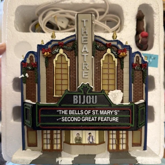 2005 Hawthorn Village It's a Wonderful Life Bijou Theater Village House Works