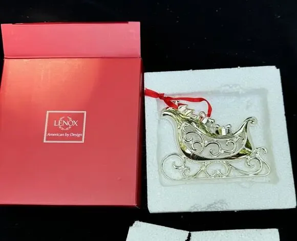 Lenox Sparkle And Scroll SILVERPLATED JEWELED Santa’s Sled Ornament MIB -S1T