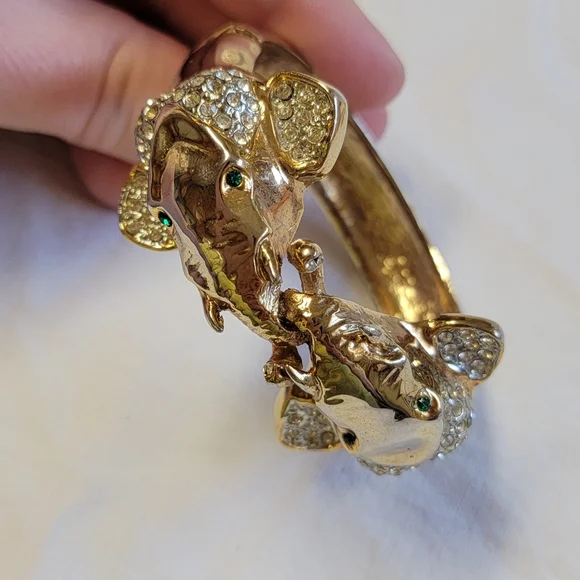 Vintage Double Elephan Bracelet Gold Tone Hinge Open Emerald Green Eyes