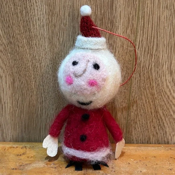 Vintage Felt Santa Ornament Christmas Hat Hands 6.5 in