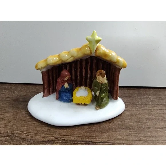 Mini Ceramic Nativity Scene Diorama 3