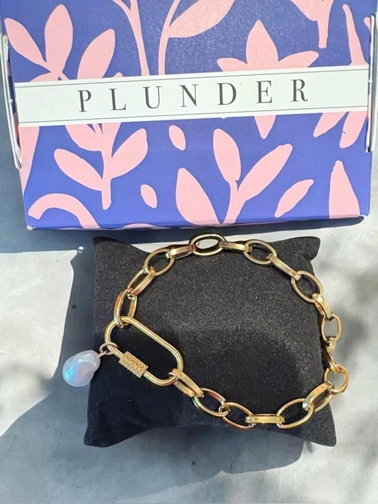 Plunder Gold-Tone Link Bracelet with Iridescent Pearl Charm