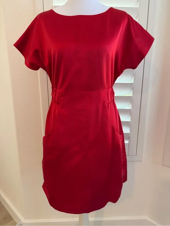 Kate Spade New York Red Silk-Lined Shift Dress with Back Bow