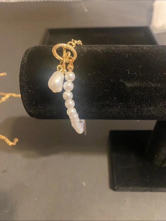 Gold Pearl Bead Bracelet with Baroque Pearl Charm