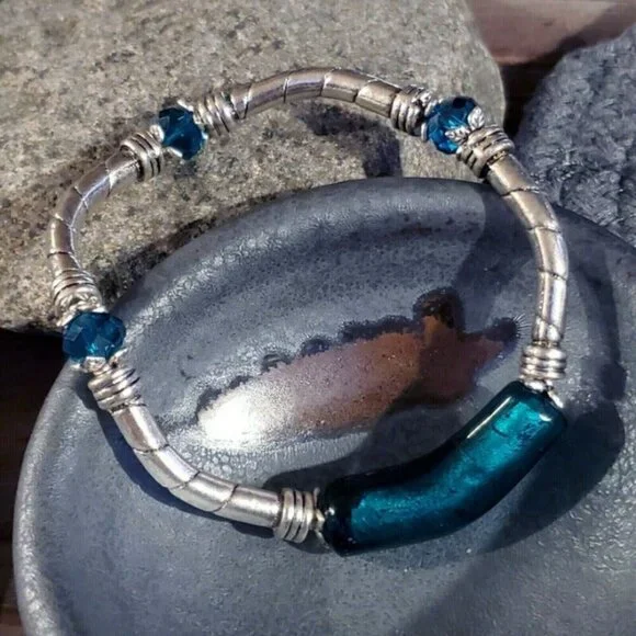 Handcrafted Edgy Silver Teal Green Foil Glass Metal and Crystal Stretch Bracelet