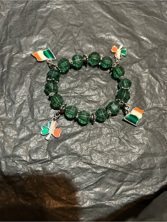 Vintage and Irish Shamrock and Flag Stretch Charm Bracelet - Women Jewelry