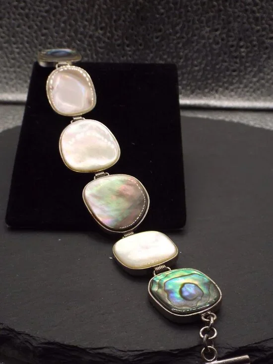 IRIDESCENT MOTHER OF PEARL & ABALONE SHELL PANELS IN STERLING BRACELET 51