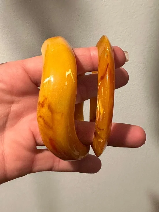 Vintage Marbled Amber Resin Bangle Bracelets