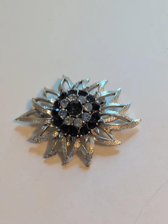 Vintage Signed Cora Silver Floral Crystal Brooch