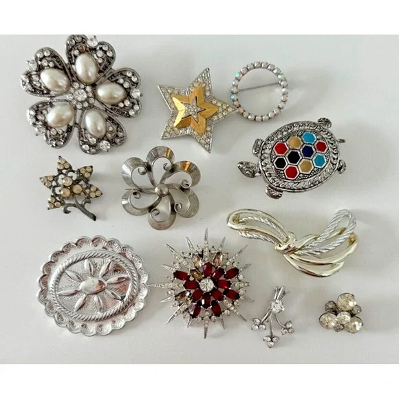 Rhinestone Brooch Turtle Flower Star Ring Concha Silver Tone Lot 11 pcs
