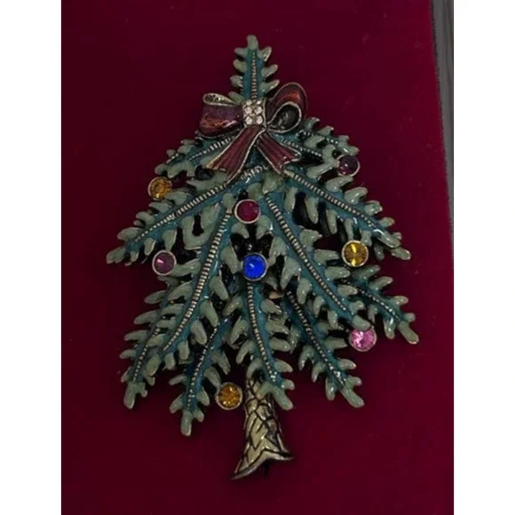 Avon 2004‎ Collectible Christmas Tree Pin 2