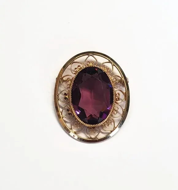 Vintage Catamore 1/20 12K G.F.  Purple Amethyst Glass Gold-filled Filgree Brooch