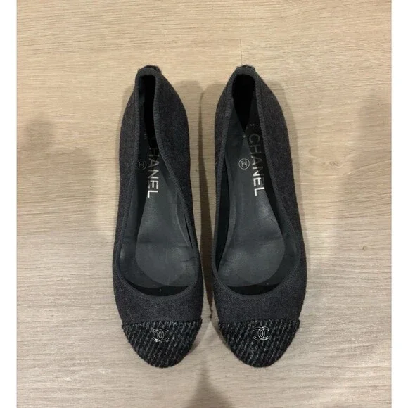 CHANEL Black Leather Cap Toe CC Logo Ballet Flats Women’s EU 37.5