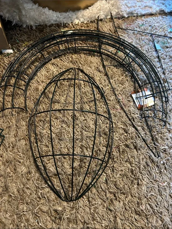 1 football and 4 half circle wreath frames