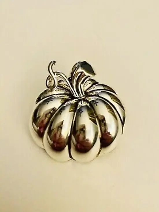 BOGO FREE SILVER PIN PUMPMIN VINTAGE BEST FALL HARVEST BROOCH