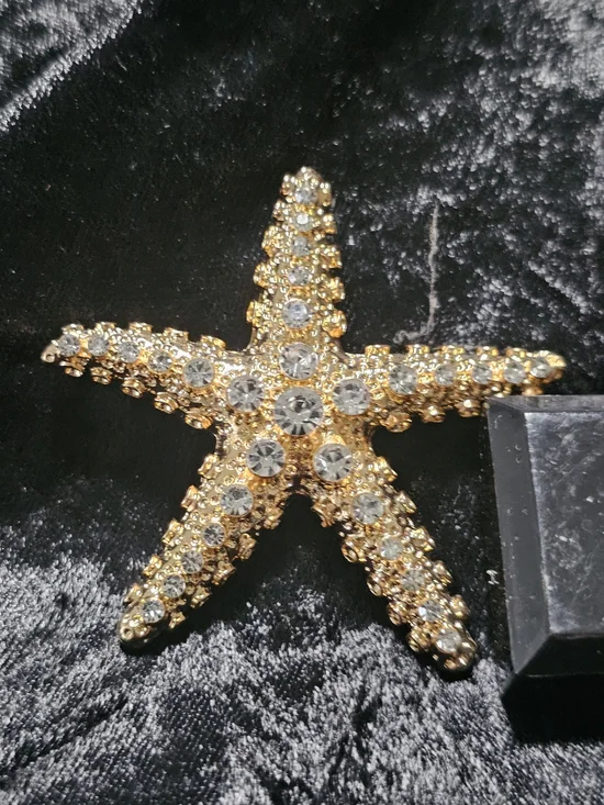 Gold Crystal Starfish Brooch