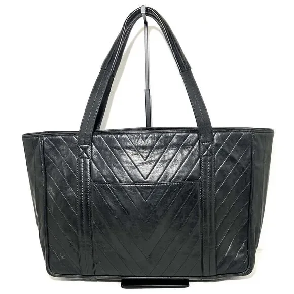 Vintage Chanel Leather Chevron Quilt Tote Bag Shoulder Bag Made In Italy