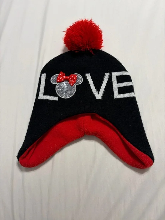 Disney Minnie Mouse LOVE Sparkle Pom Pom Fleece Lined Earflap Hat