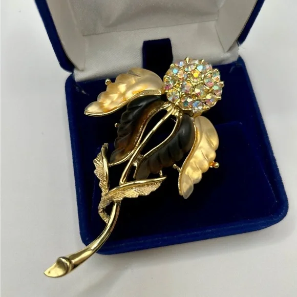 90’s Elegant Gold, Brown Floral Rhinestone Brooch Unsigned Lisner​​​