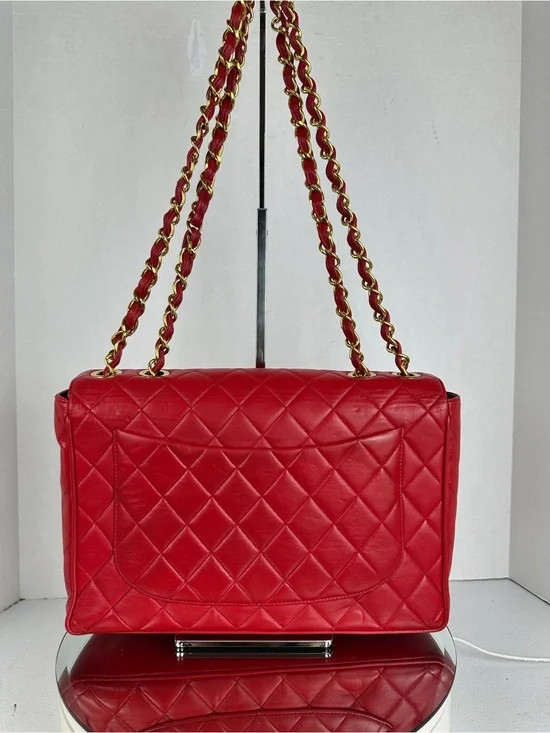 CHANEL JUMBO Classic Flap Bag Quilted Lambskin