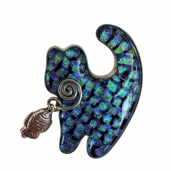 Linda Shull “Boots the Cat” Dichroic Glass Sterling Brooch Pendant