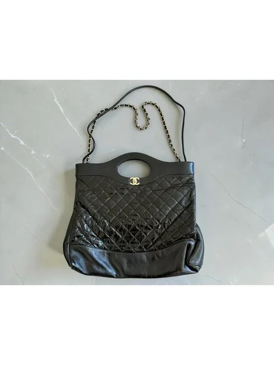 CHANEL 31 Large Shopping Tote Bag Black Quilted Calfskin Leather Gold HW