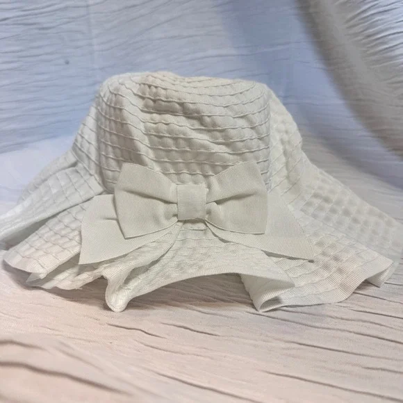 Janie and Jack White Textured Sun Hat with Bow