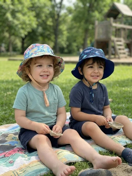Kids Sun Hat Bundle Lot Patagonia & Wonder Nation Size 5T Bucket Hat reversible
