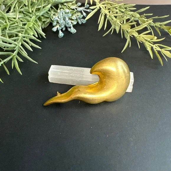 Gold Abstract‎ Brooch | Vintage Modernist Pin | Sculptural Jewelry | Brushed