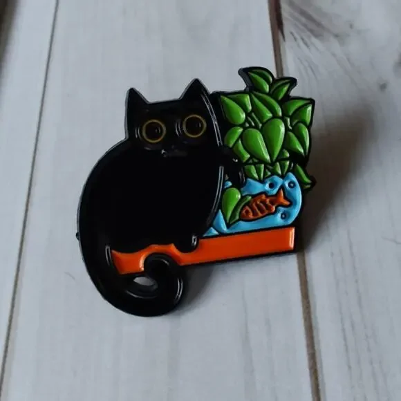 Cute Black Cat & Fishbowl Pin Kitty Lapel Hat Funny Brooch
