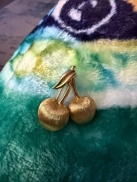 Gold Cherry Brooch Pin - Women's Jewelry Accent