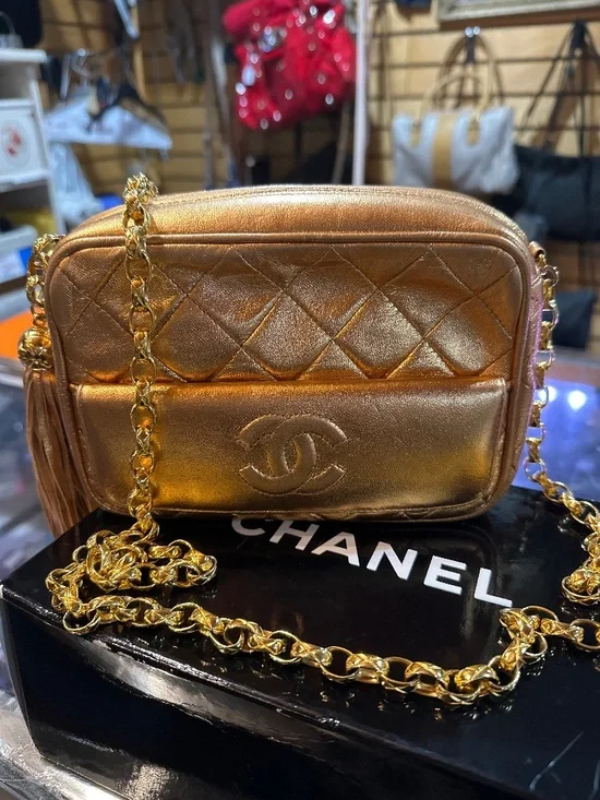 CHANEL Gold Quilted Leather Crossbody bag