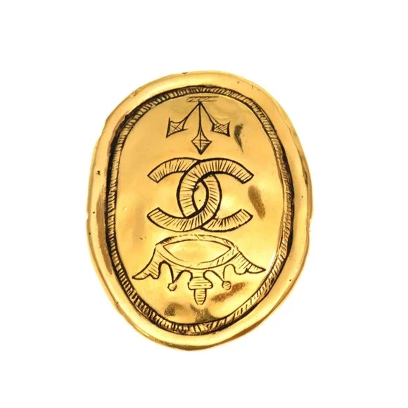 CHANEL Vintage Gold Logo Brooch