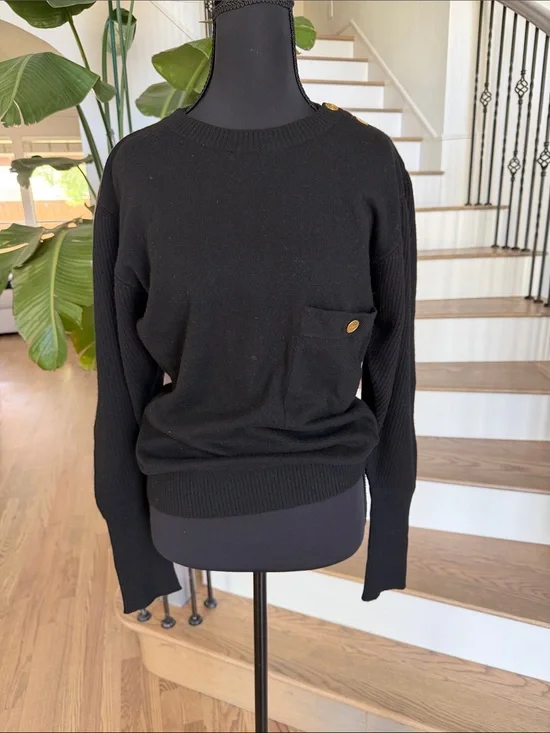 Authentic Chanel Classic Black Womens Crewneck Pocket Cashmere Sweater (M/L)