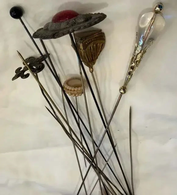 Collection of 14 Vintage and Antique Assorted Decorative Hat Pins